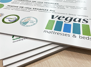 УФ печать на пластике ПВХ и акриле в Киеве от Пронто Принт