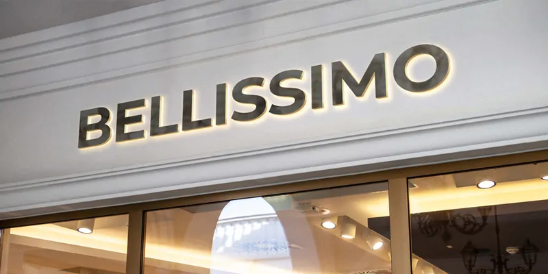 Замовити вивіски з акрилу Київ для фасаду магазину